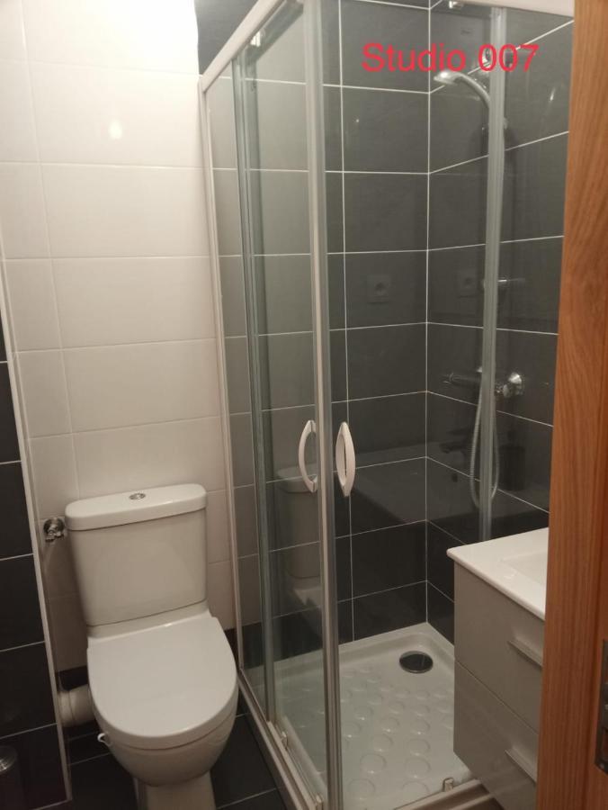 Studio A 300 M De La Gare De Mantes-La-Jolie Εξωτερικό φωτογραφία