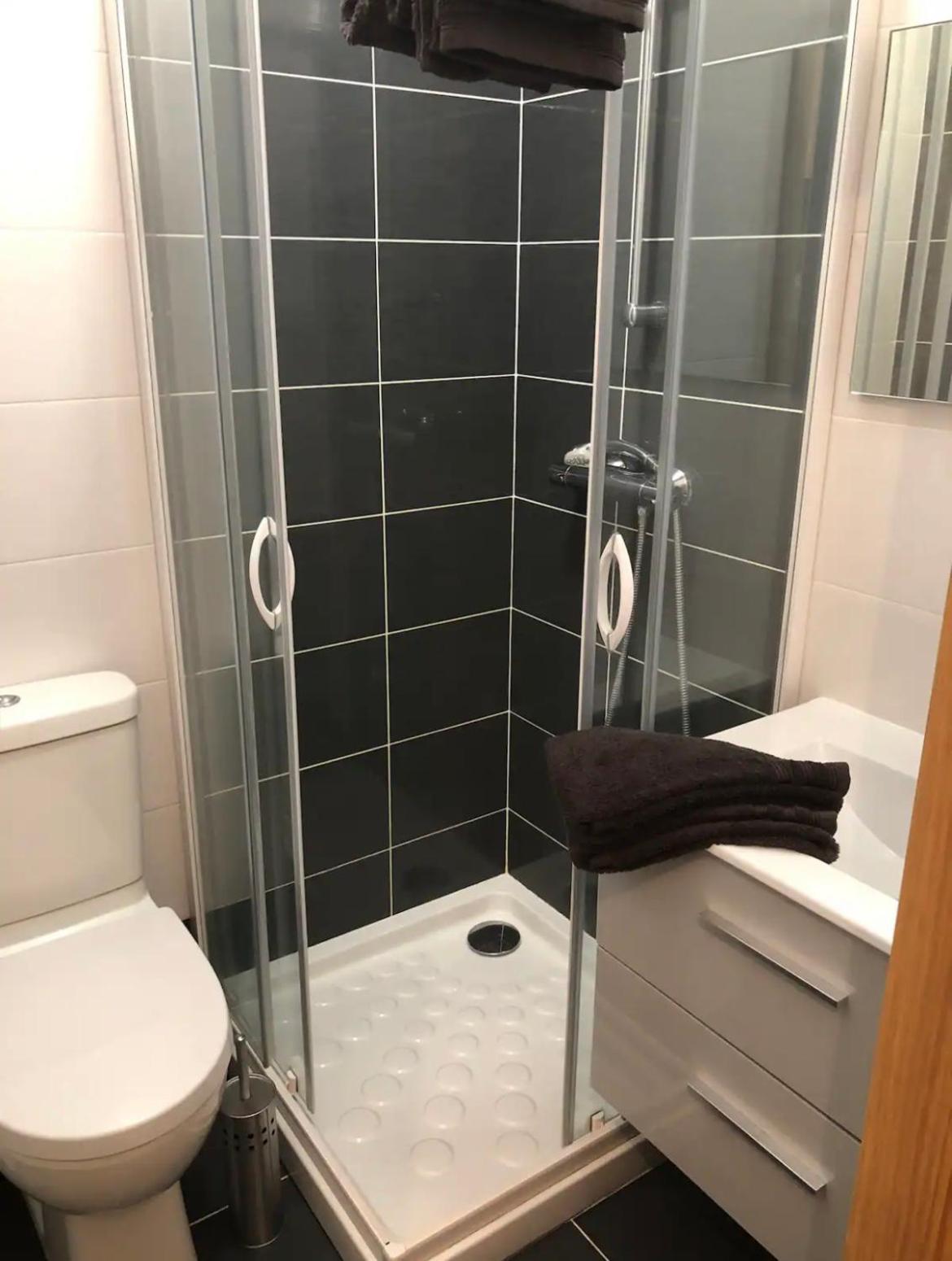 Studio A 300 M De La Gare De Mantes-La-Jolie Εξωτερικό φωτογραφία
